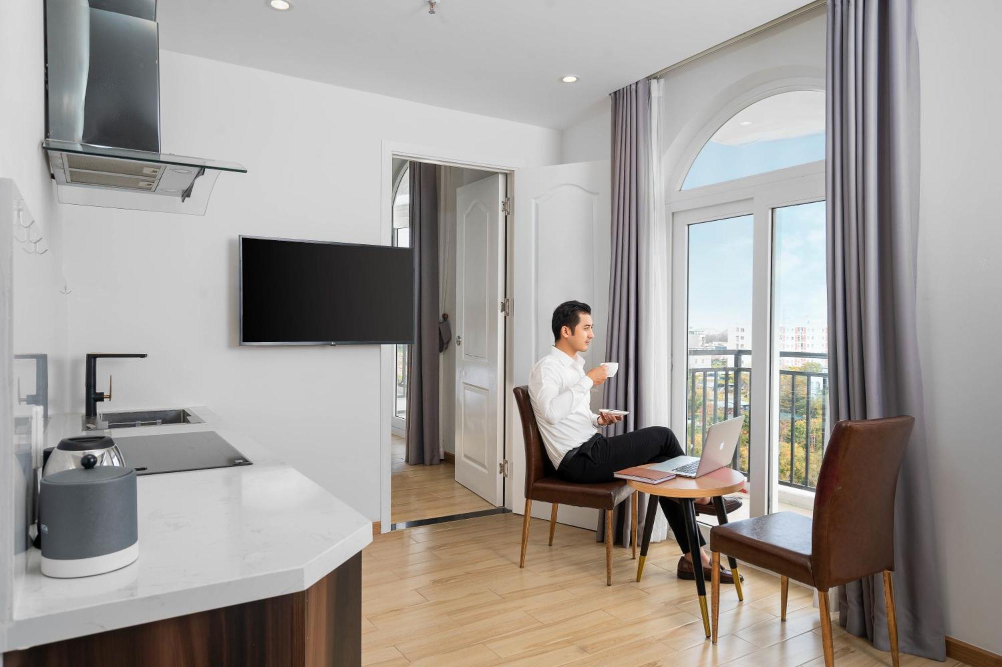 Rhm Luxury Hotel And Suite Da Nang Exterior photo