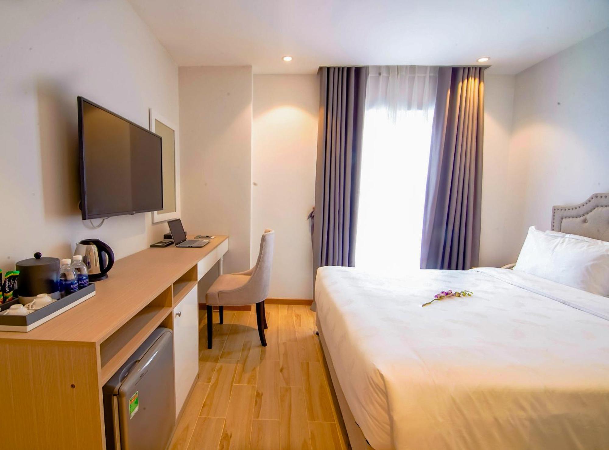 Rhm Luxury Hotel And Suite Da Nang Exterior photo
